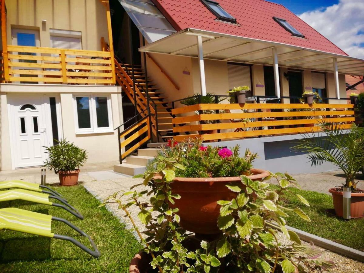 Lavendel Apartments Hévíz Exterior foto